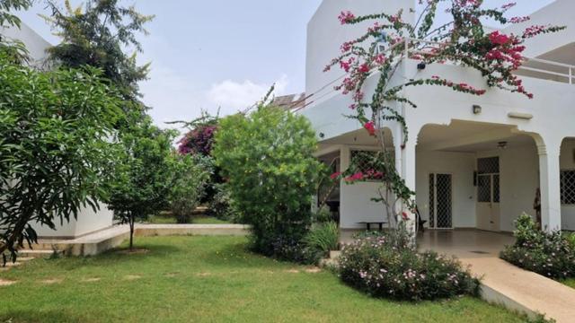 Villa Saraba โซโมน ภายนอก รูปภาพ